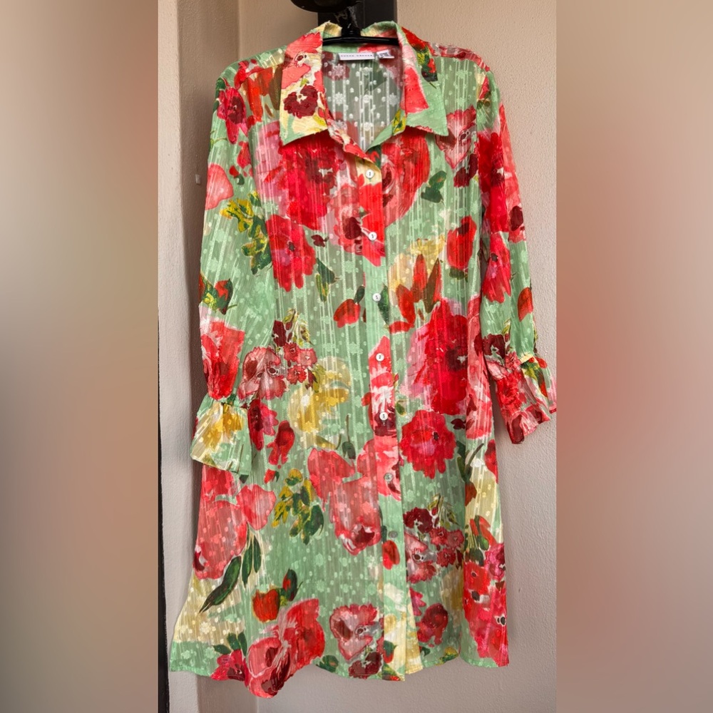 Susan Graver Tunic SemiSheer 3/4 Gathered Cuff Sleeve Green/Red/Pink Floral PXXS